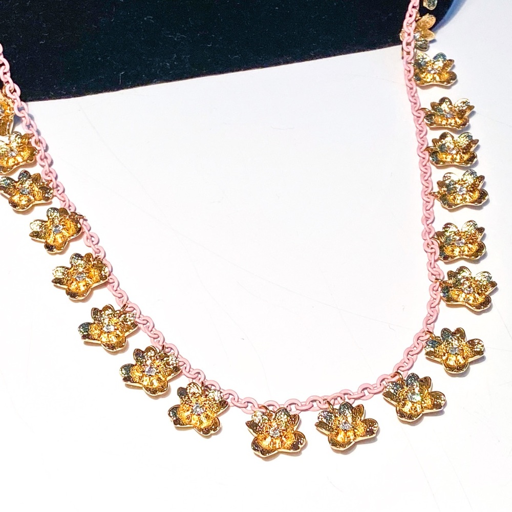 New Carolee Necklace with a Long Pink Chain and Gold Flower Charm Accents - Picture 6 of 11